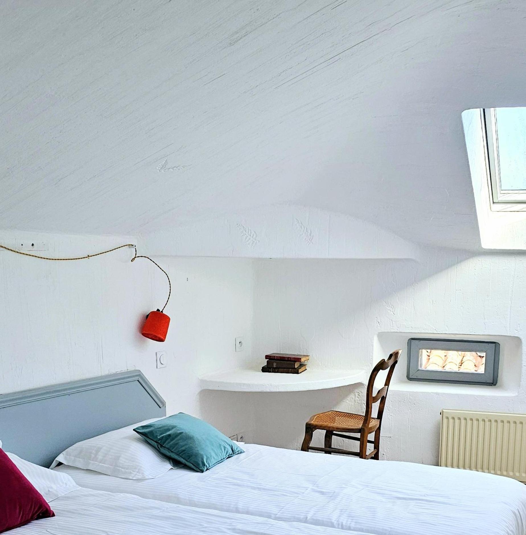 Hotel Candide Saint Bertrand de Comminges Bagian luar foto